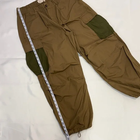 ANTHROPOLOGIE CARGO PARACHUTE PANTS! - Picture 4 of 10